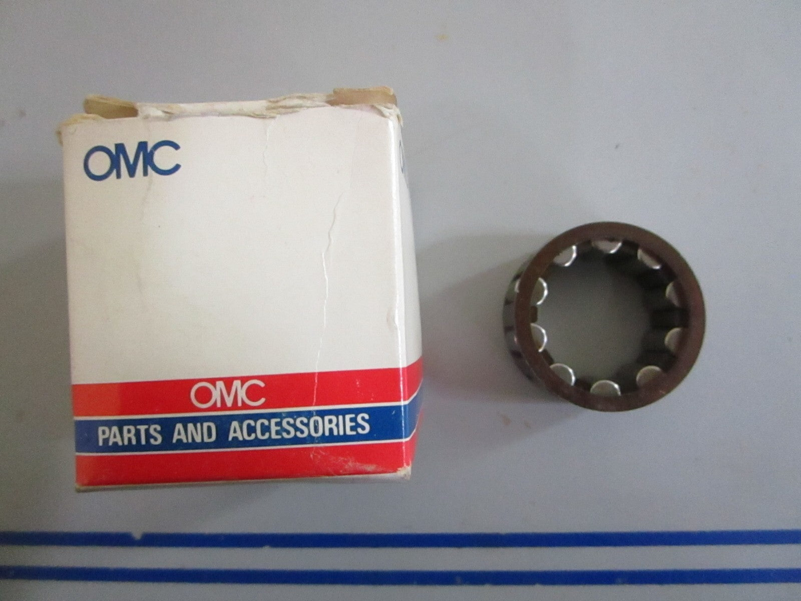 *NEW OEM* 0820 OMC Johnson Evinrude Upper Drive Gear Bearing 986248 0986248