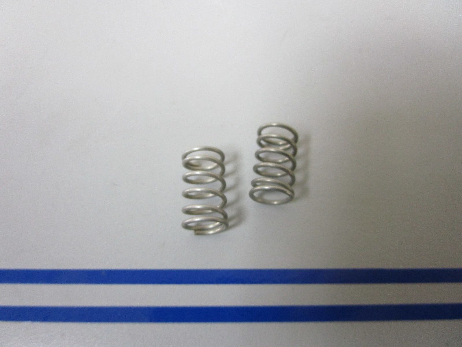 *NEW OEM* (LOT OF 2) 0720 Mercury Quicksilver Spring 24-20099