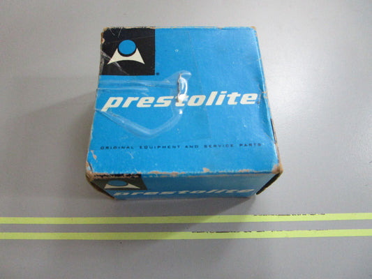 *NEW OEM* 0810 OMC Johnson Evinrude Cap 327097 0327097