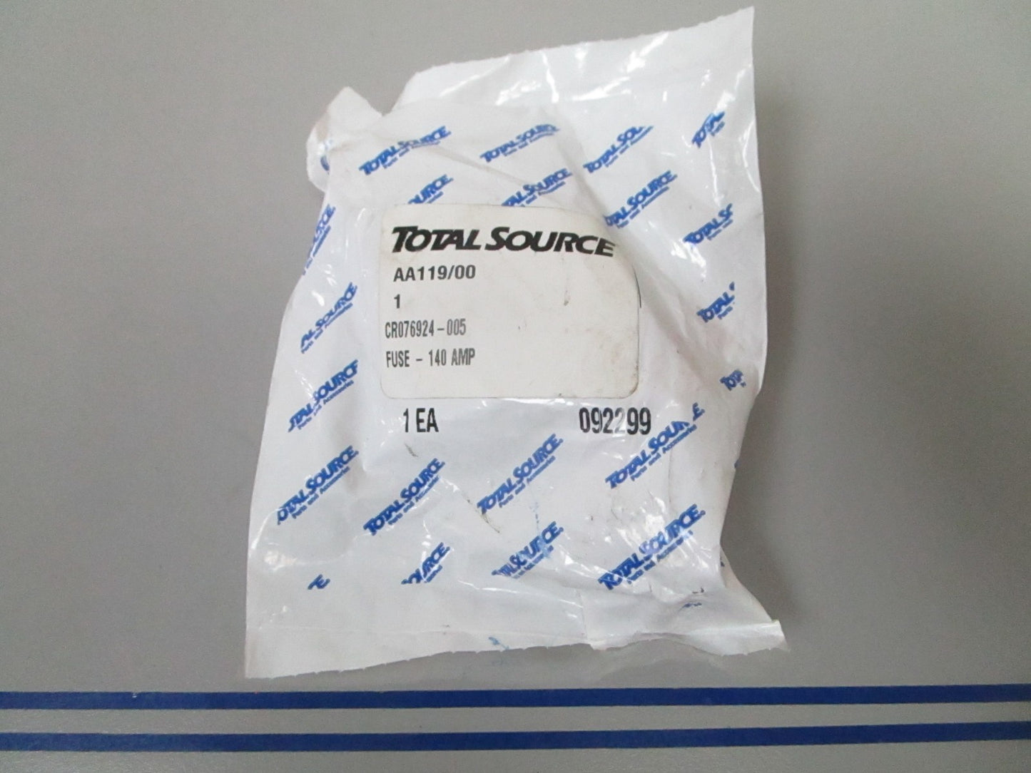 *NEW* 0720 Total Source 140 AMP Fuse CR076924-005 Replaces: Crown 076924-005