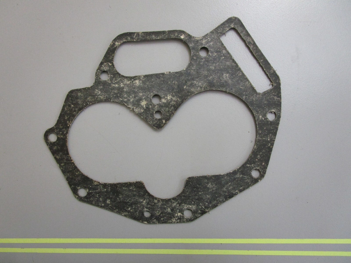 *NEW OEM* 0810 OMC Johnson Evinrude Gasket 303486 0303486