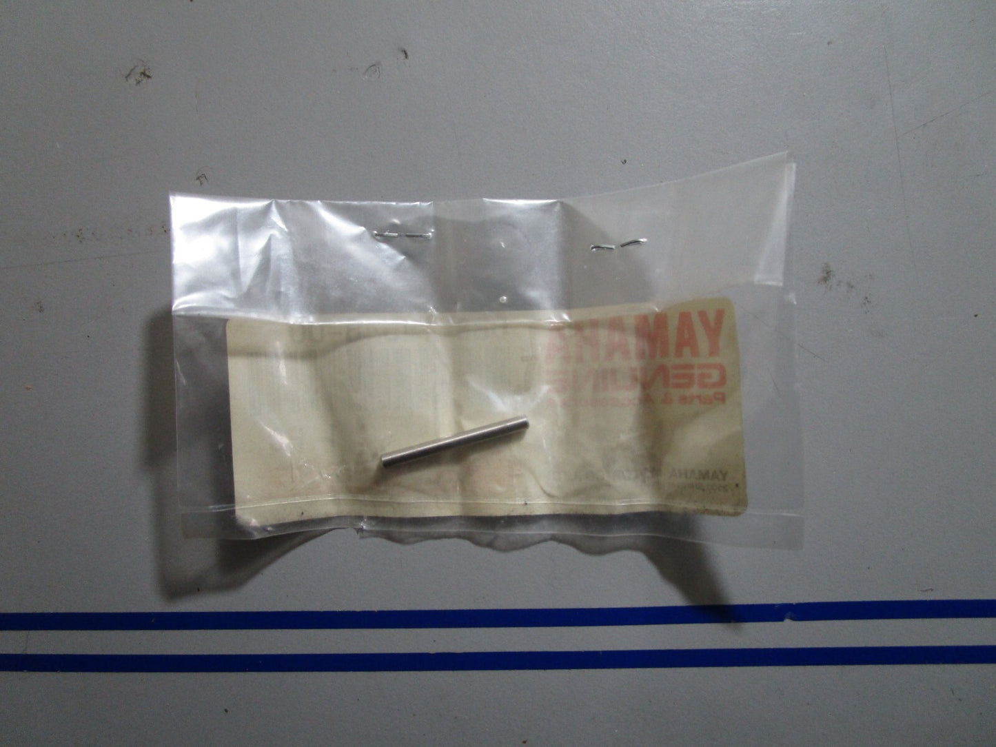 *NEW OEM* 0810 Yamaha Carburetor Float Pin 688-14548-00-00