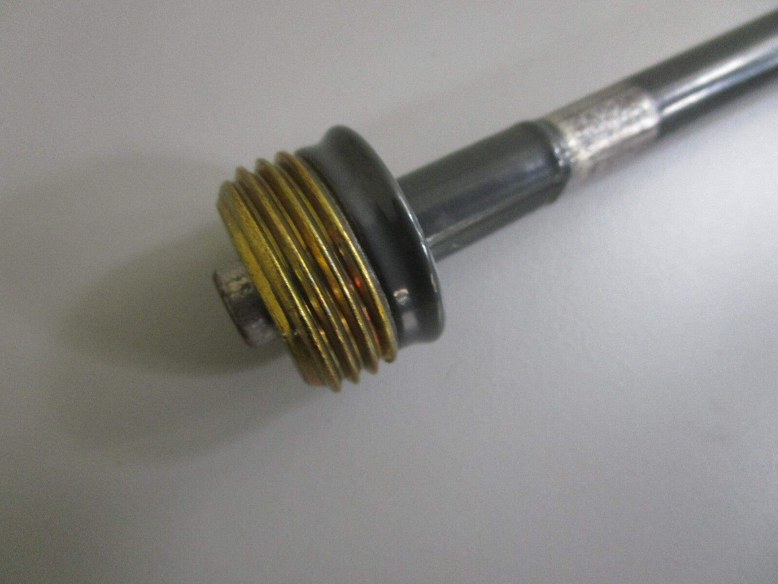 *NEW OEM* 0820 OMC Johnson Evinrude Tube Ay 985600 0985600