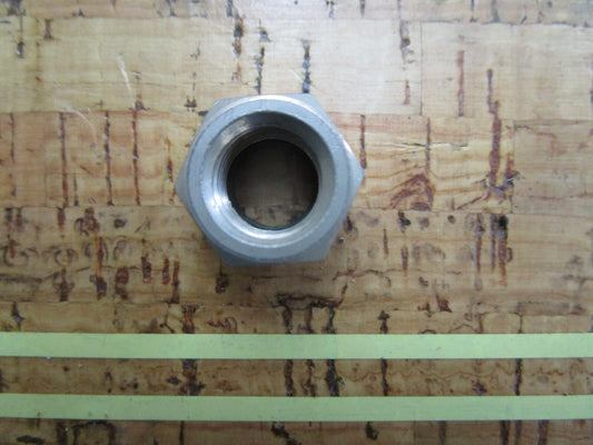 *NEW OEM* 0810 OMC Johnson Evinrude Nut 912920 0912920