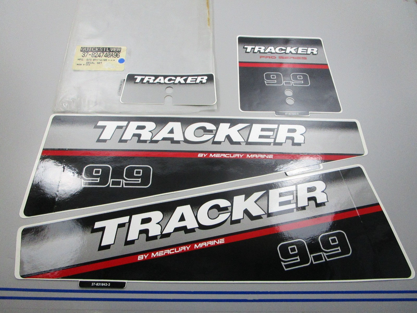 NEW OEM 37-824740A96 Mercury Quicksilver Decal Set 0810