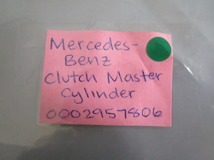 NEW OEM 0002957806 Mercedes-Benz Clutch Master Cylinder 0820