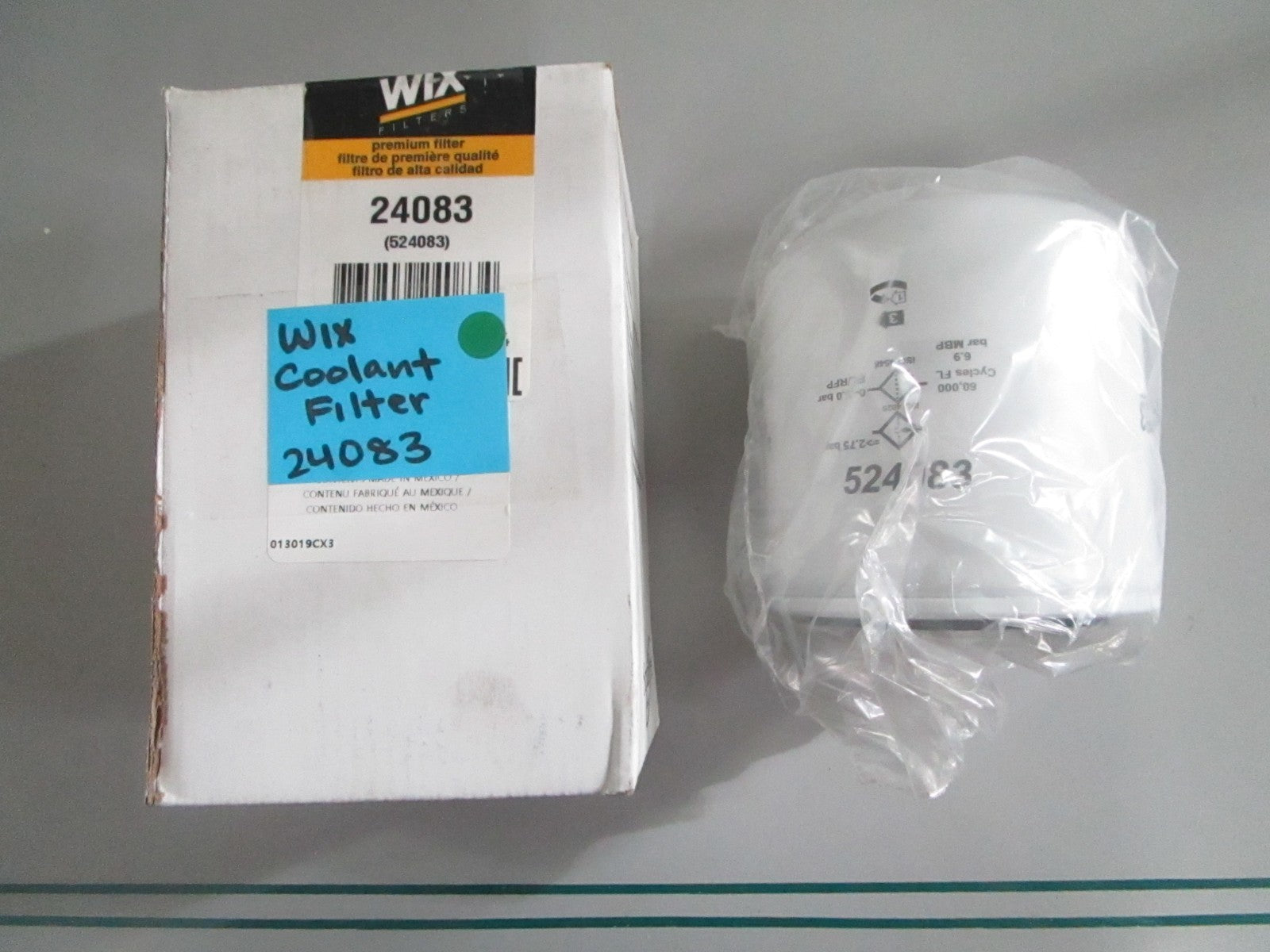 NEW OEM 24083 Wix Coolant Filter 0820