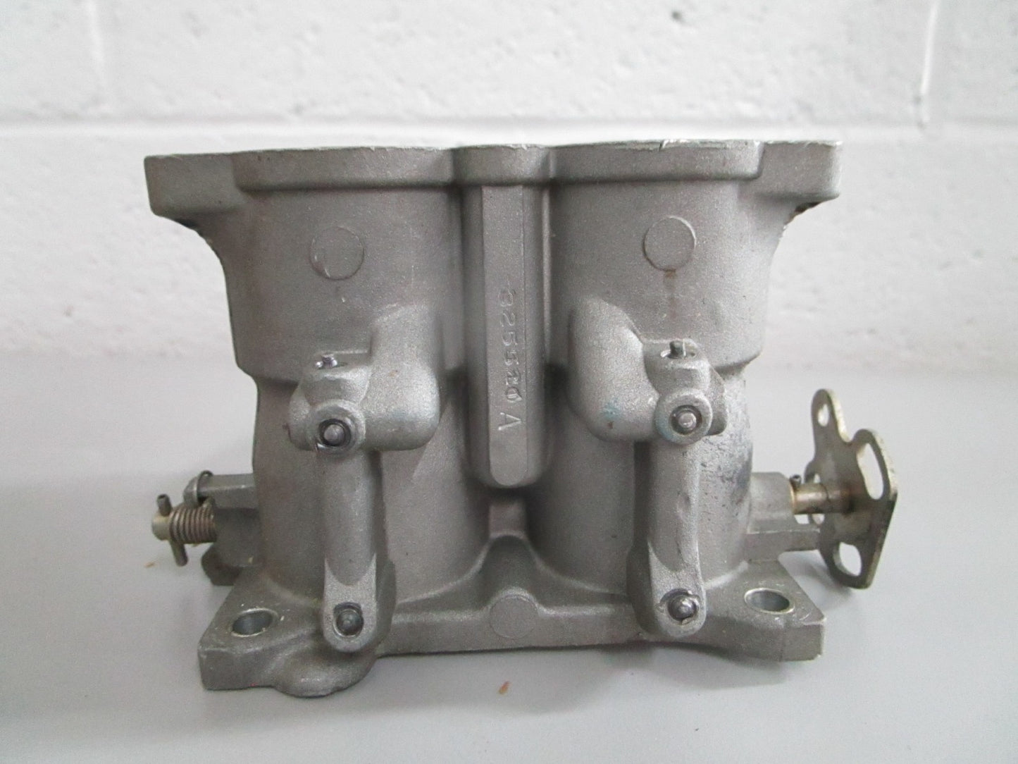 NEW OEM 390401 0390401 OMC Johnson Evinrude 150HP Carburetor 0820