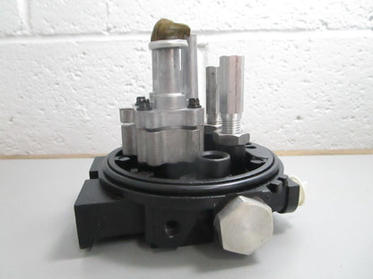 *NEW OEM* 0820 Mercury Quicksilver Adaptor 18528