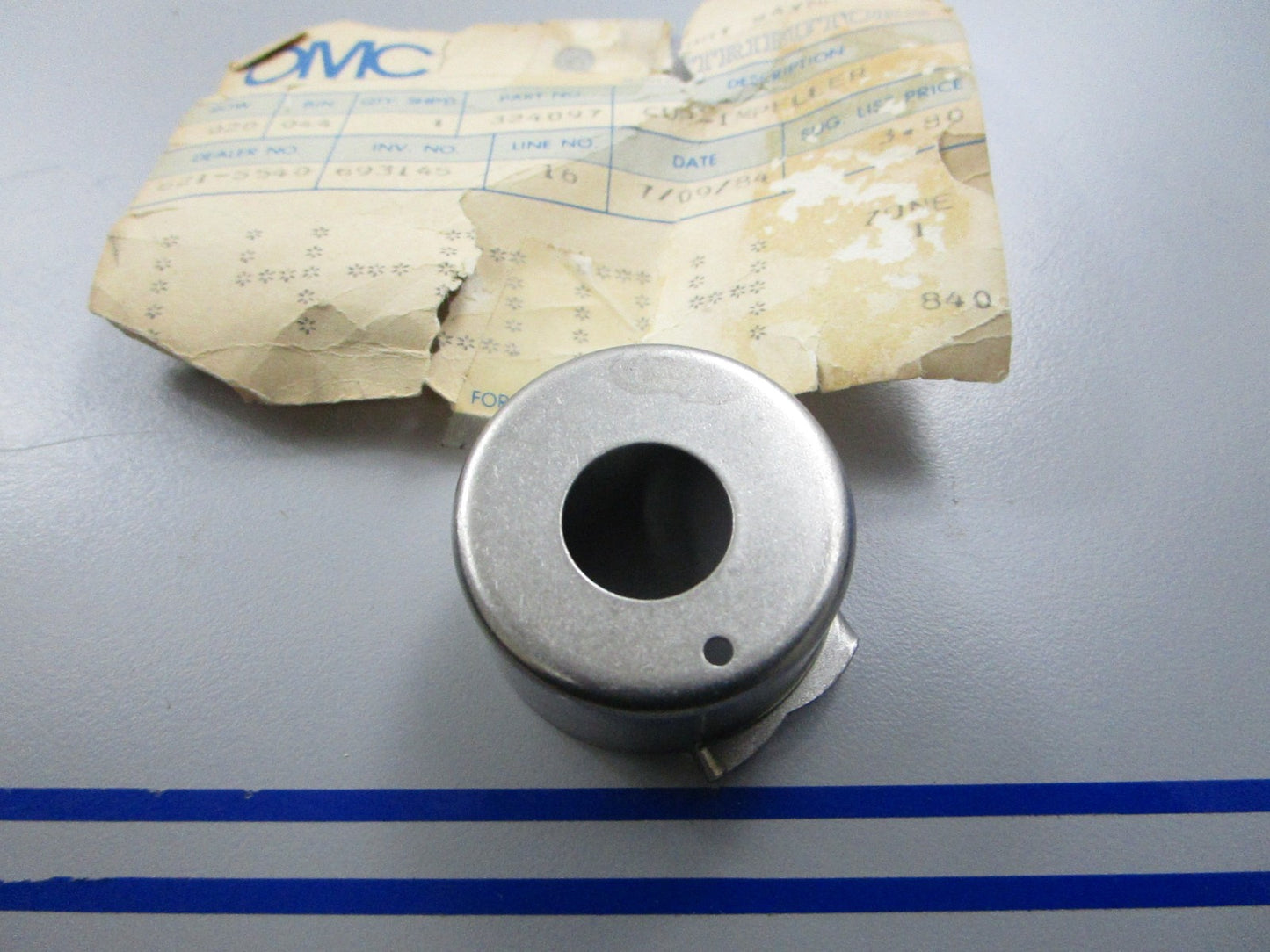 *NEW OEM* 0810 OMC Johnson Evinrude Impeller Housing Cap 324097 0324097