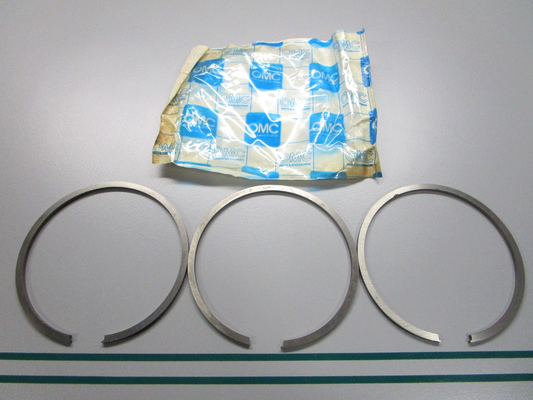 NEW OEM 378426 0378426 OMC Johnson Evinrude 3 Piston Ring Set 0810