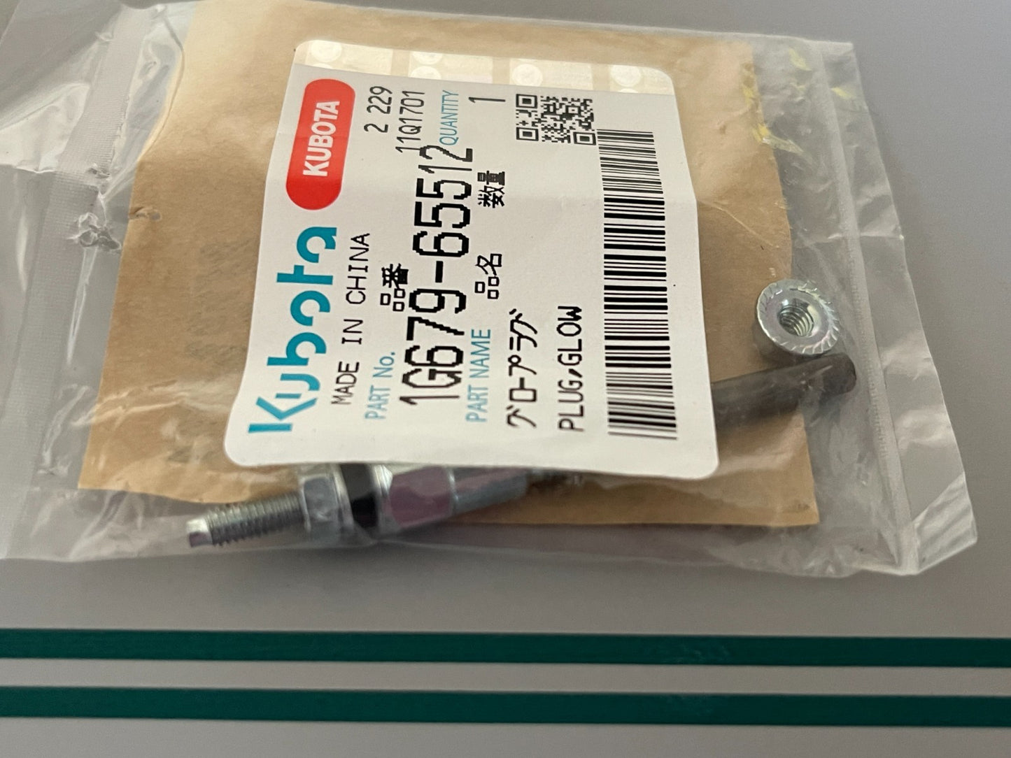 Kubota 1G679-65512 NEW OEM Glow Plug Z602 D902 V1505 V2403 Tractor RTV 0720