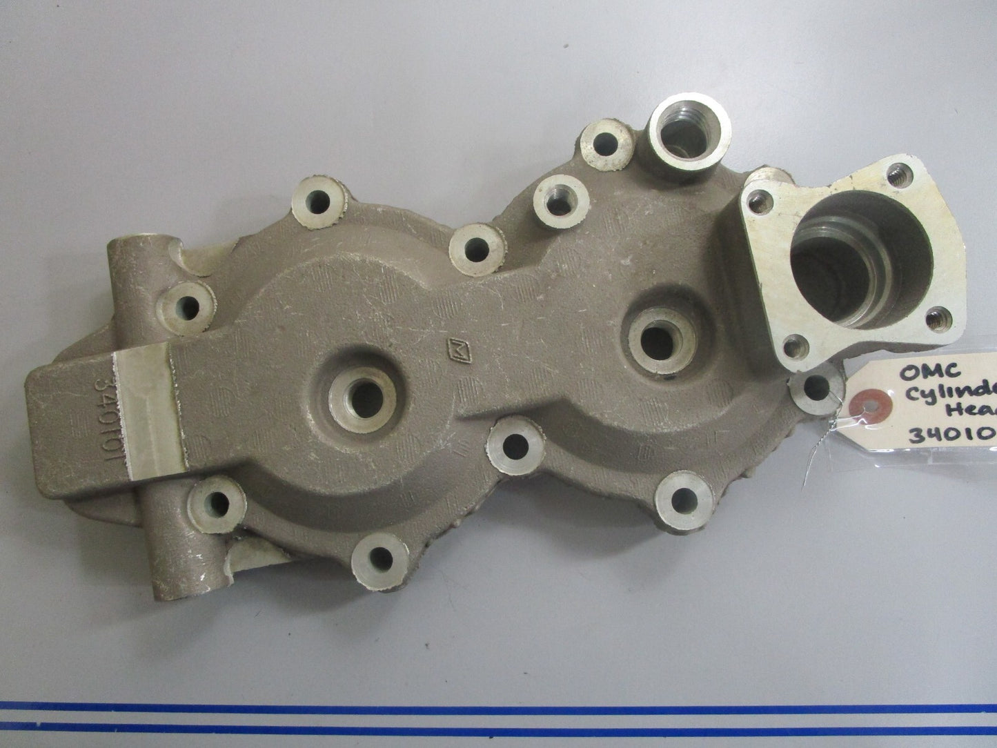 *NEW OEM* 0820 OMC Johnson Evinrude Cylinder Head 340101 0340101