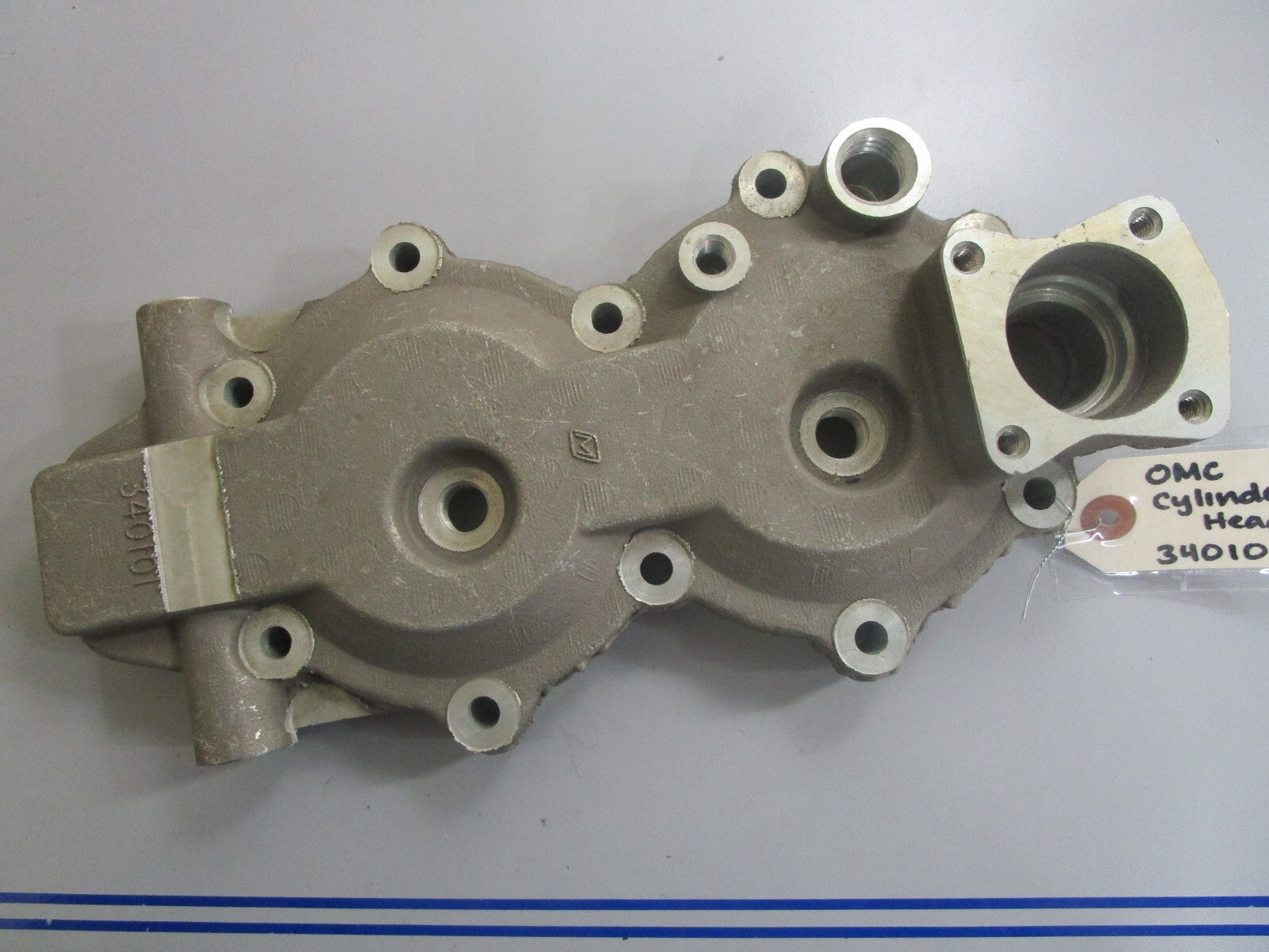 *NEW OEM* 0820 OMC Johnson Evinrude Cylinder Head 340101 0340101