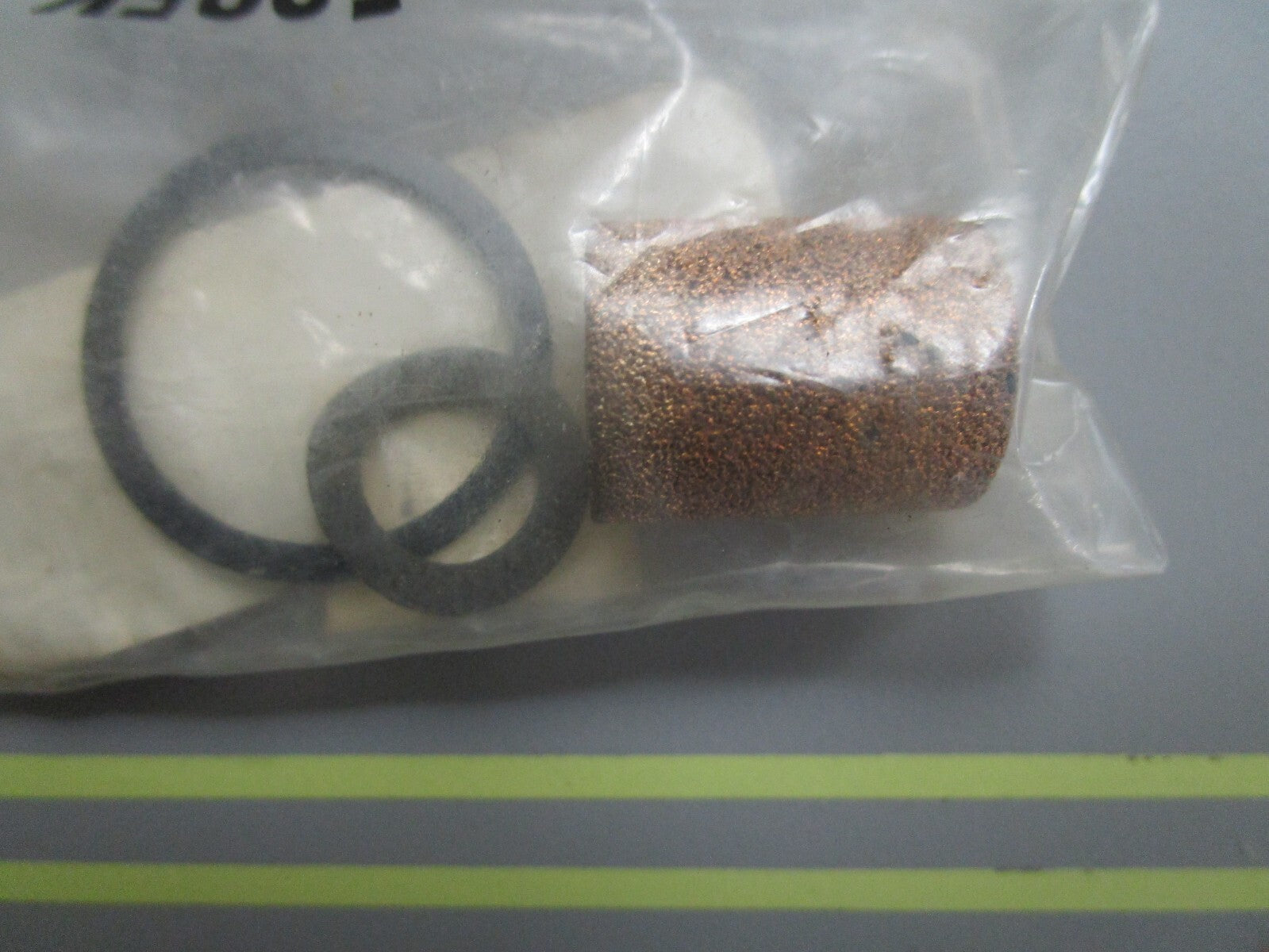 *NEW OEM* 0810 OMC Johnson Evinrude Fuel Filter Kit 3854019