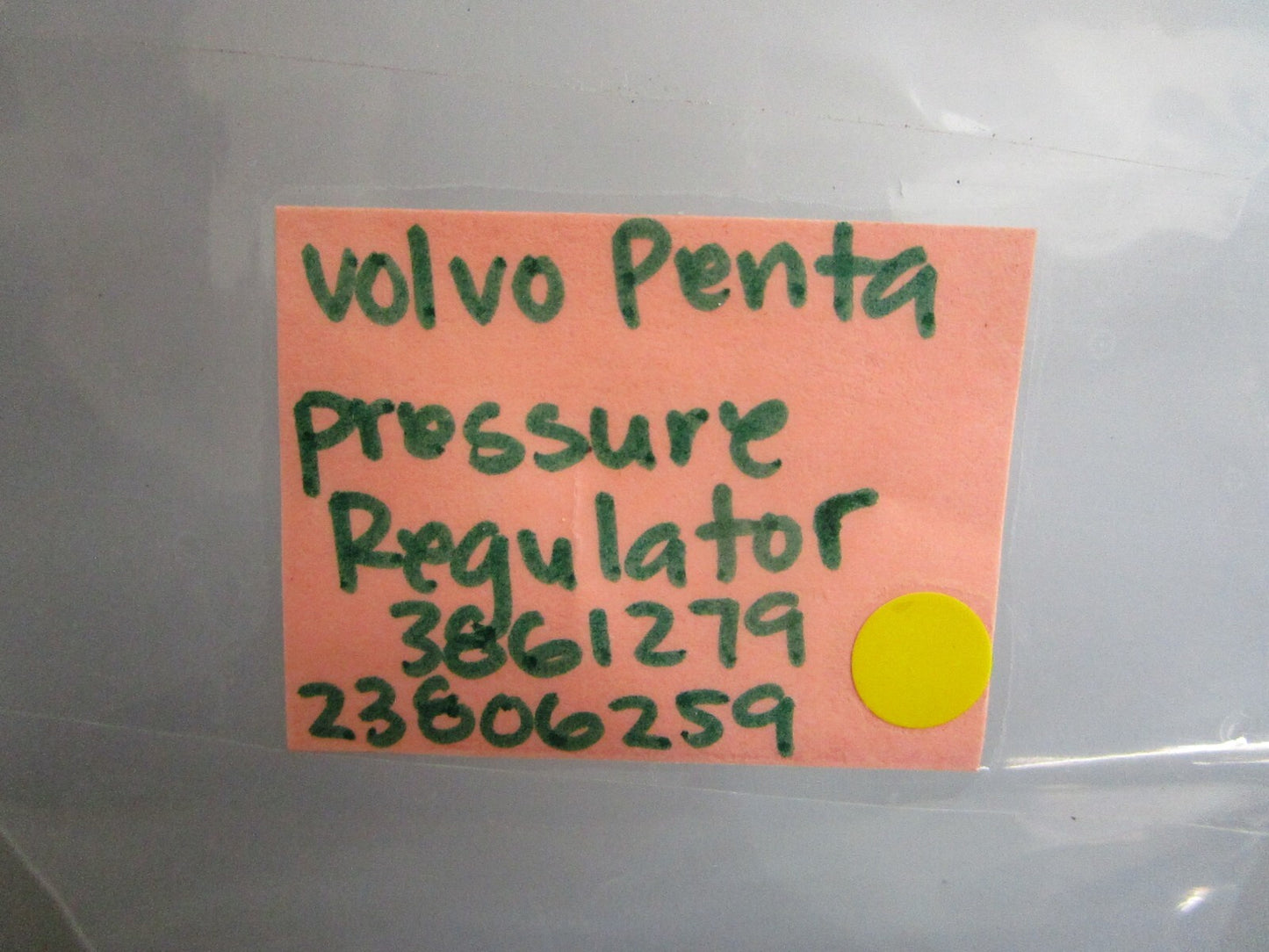*NEW OEM* 0820 Volvo Penta Pressure Regulator 3861279 23806259