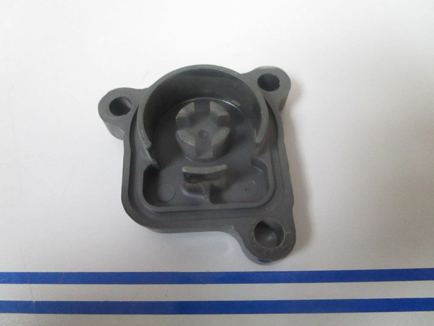 *NEW OEM* 0810 OMC Johnson Evinrude Thermostat Cover 336181 0336181