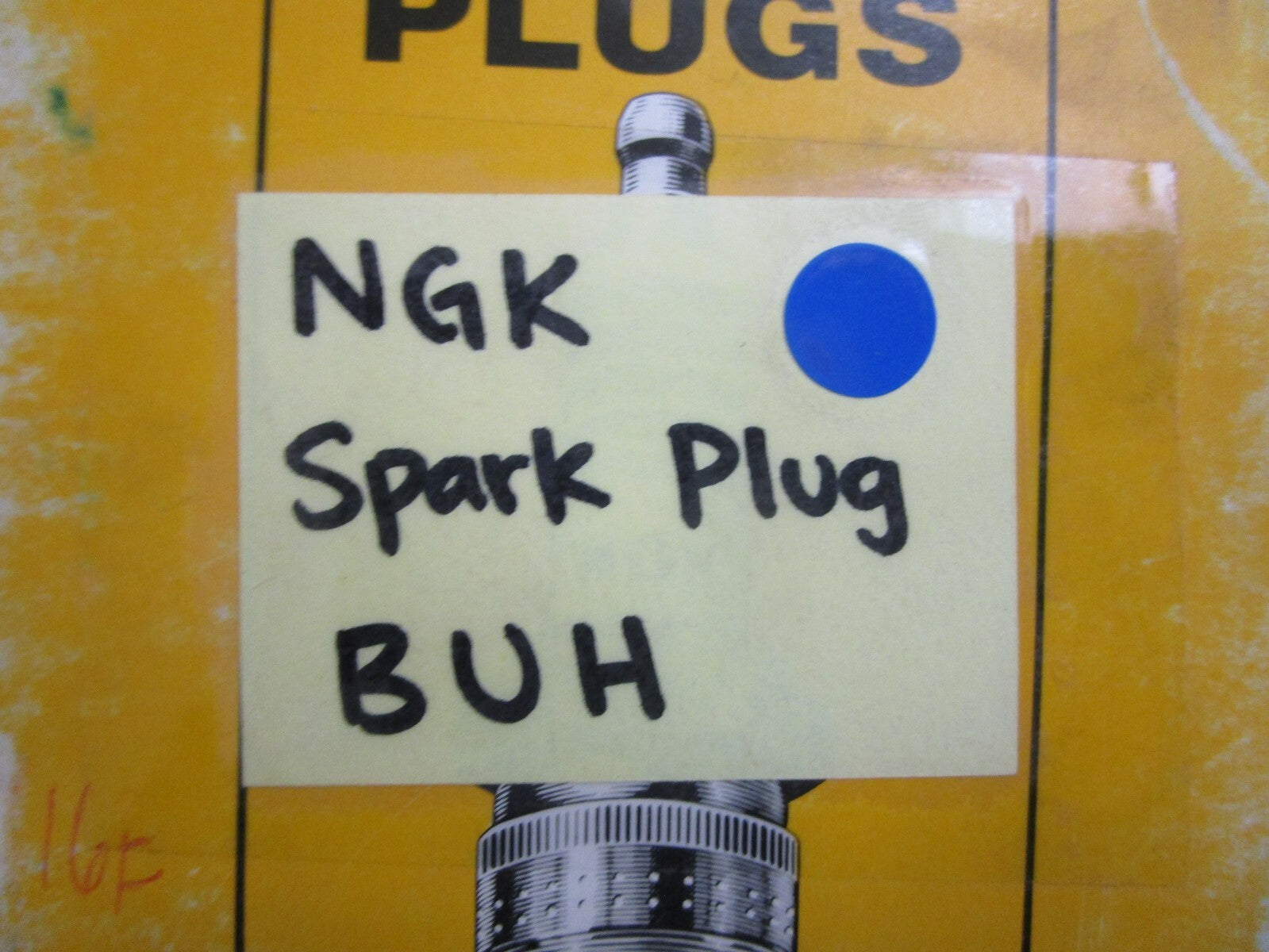 *NEW* (LOT OF 10) 0820 NGK Spark Plug BUH
