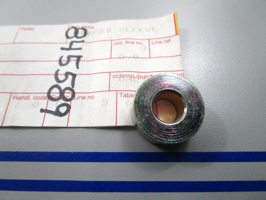 *NEW OEM* 0810 Volvo Penta Spacer Sleeve 845589