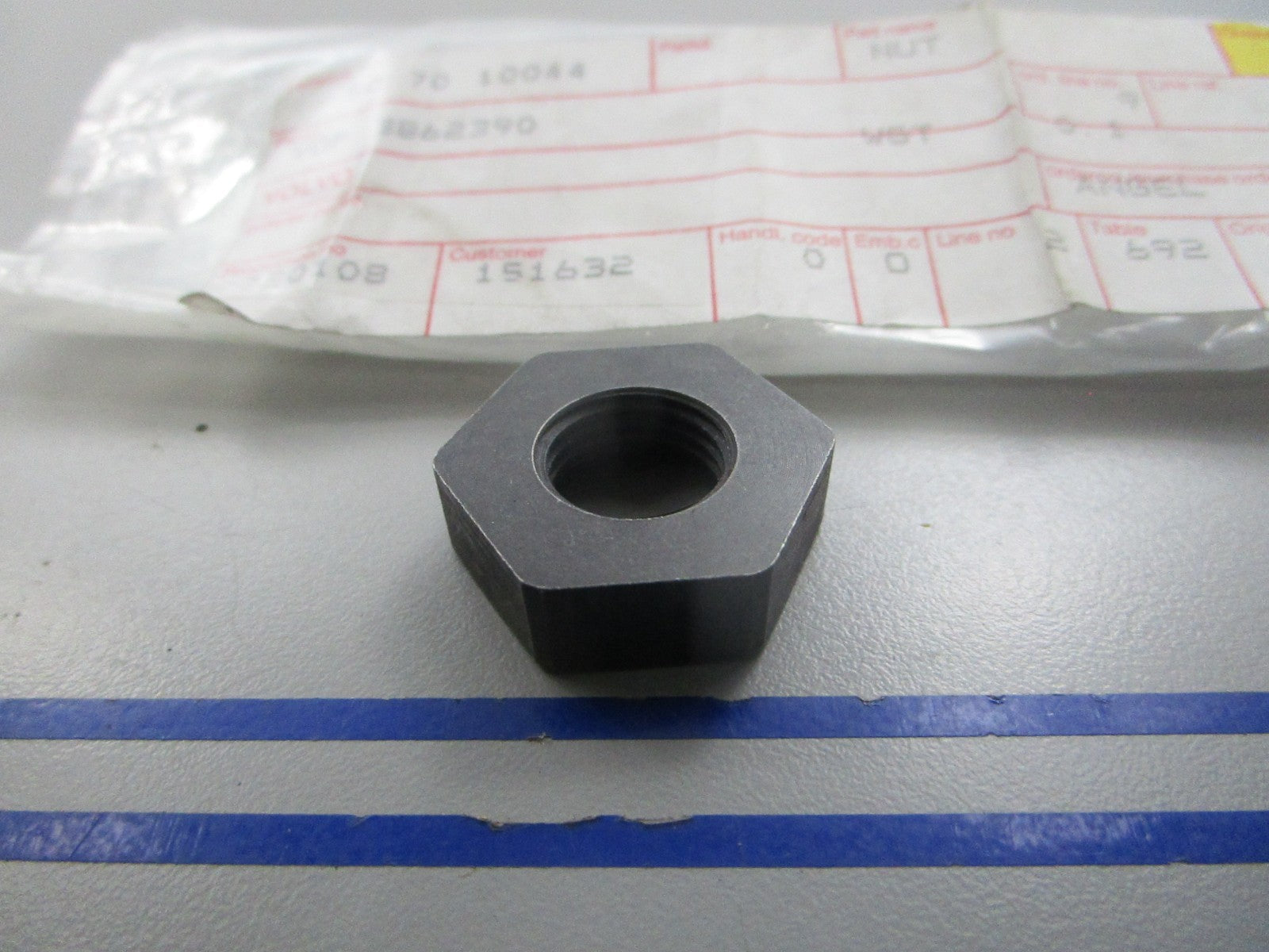 NEW OEM 3862390 Volvo Penta Nut 0810