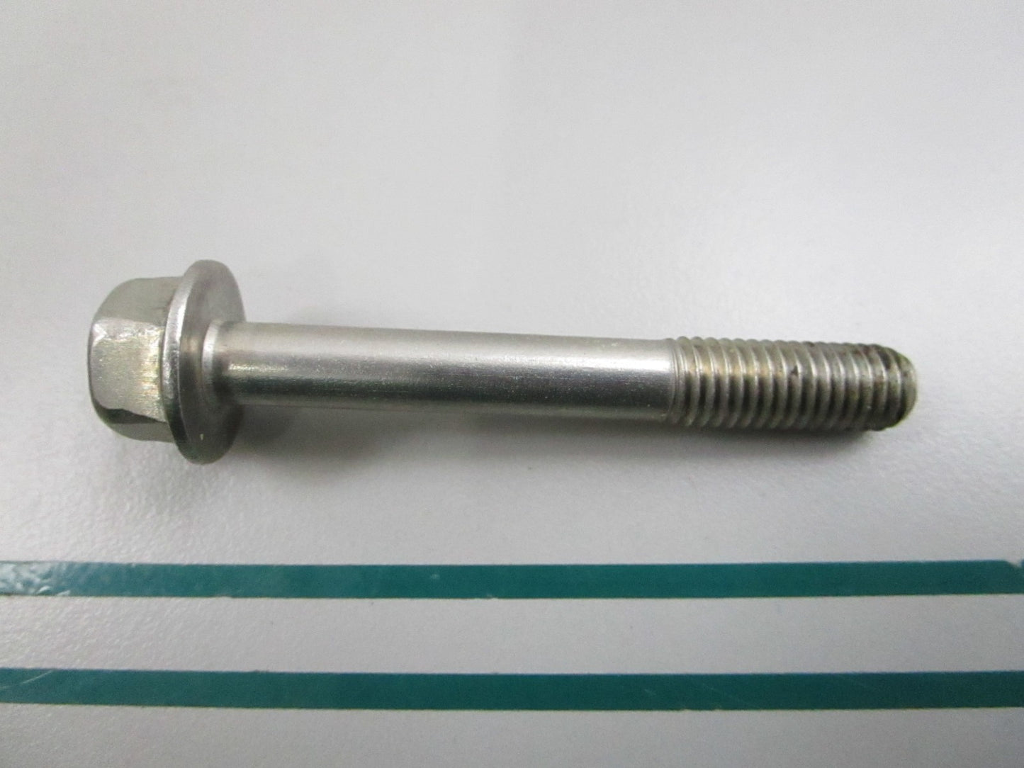 NEW OEM 872545 Volvo Penta Lock Screw 0810