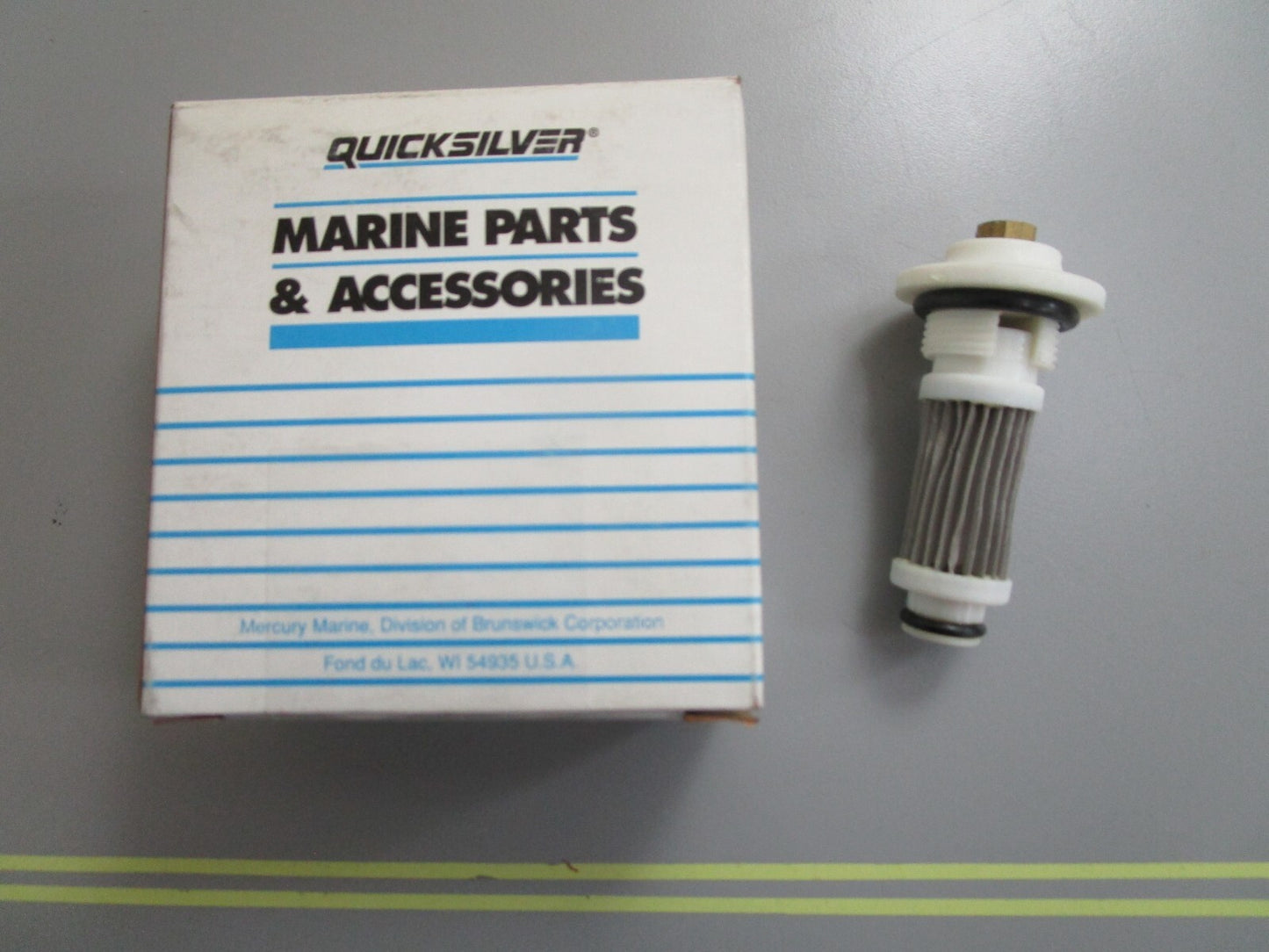 *NEW OEM* 0820 Mercury Quicksilver Oil Cleaner 825467T1