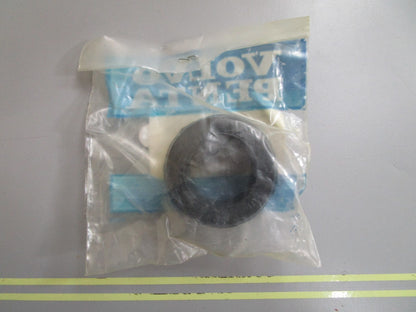 *NEW OEM* 0810 Volvo Penta Bushing 3852556-4