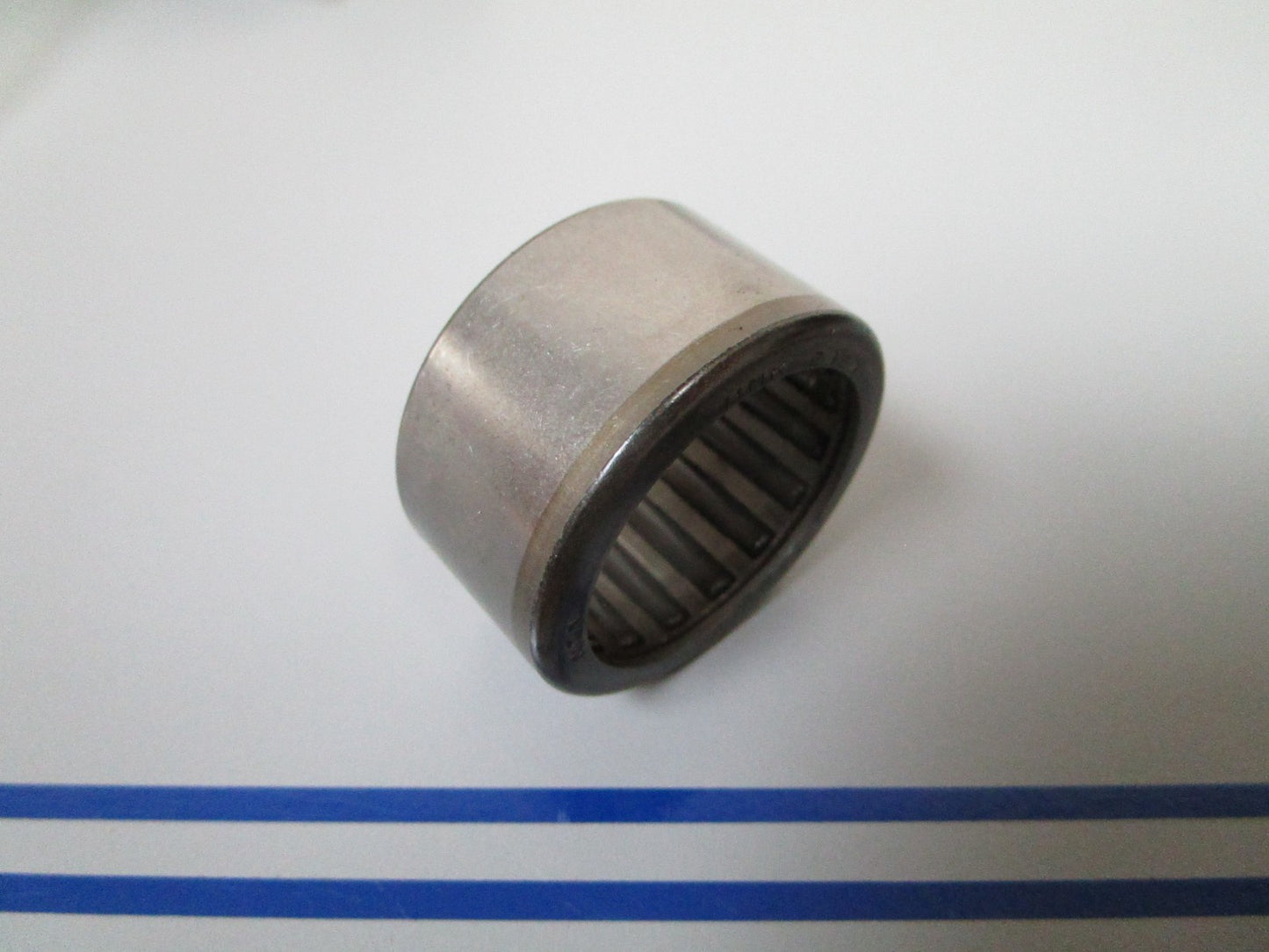 NEW OEM 5030531 OMC Johnson Evinrude Roller Bearing 0720