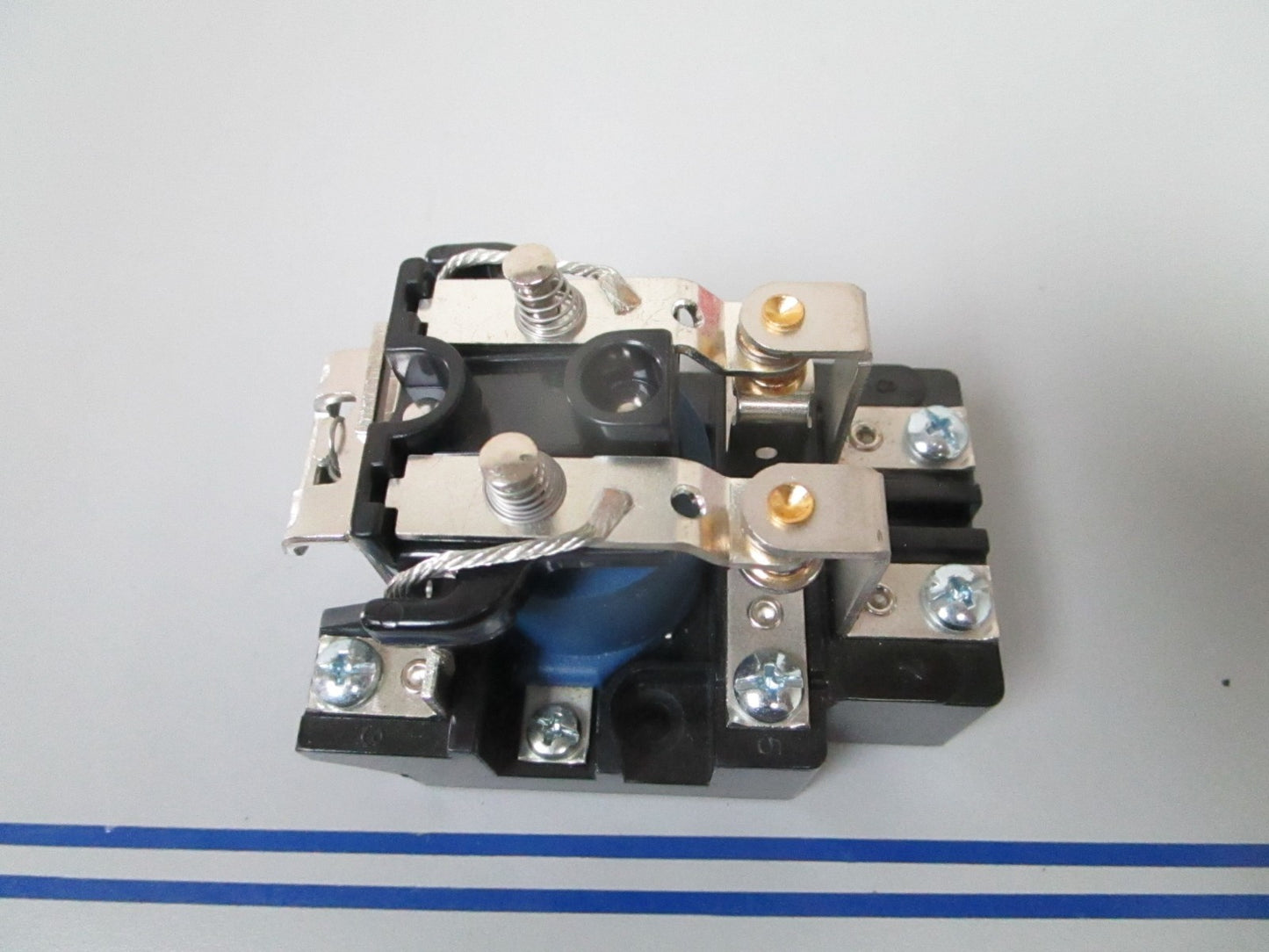 *NEW OEM* 0720 Crown DPDT 24V RELAY CR100326 100326