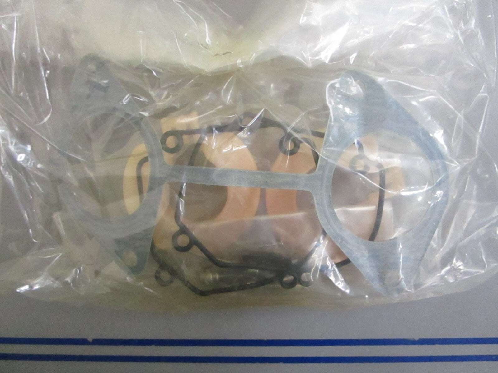 *NEW OEM* 0820 Mercury Quicksilver Carburetor Repair Kit 17068M