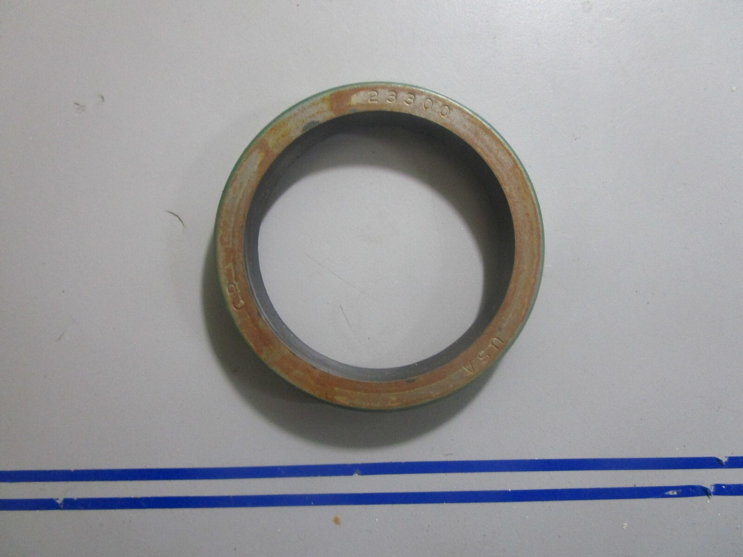 *NEW OEM* 0810 Mercury Quicksilver Seal 26-8219471