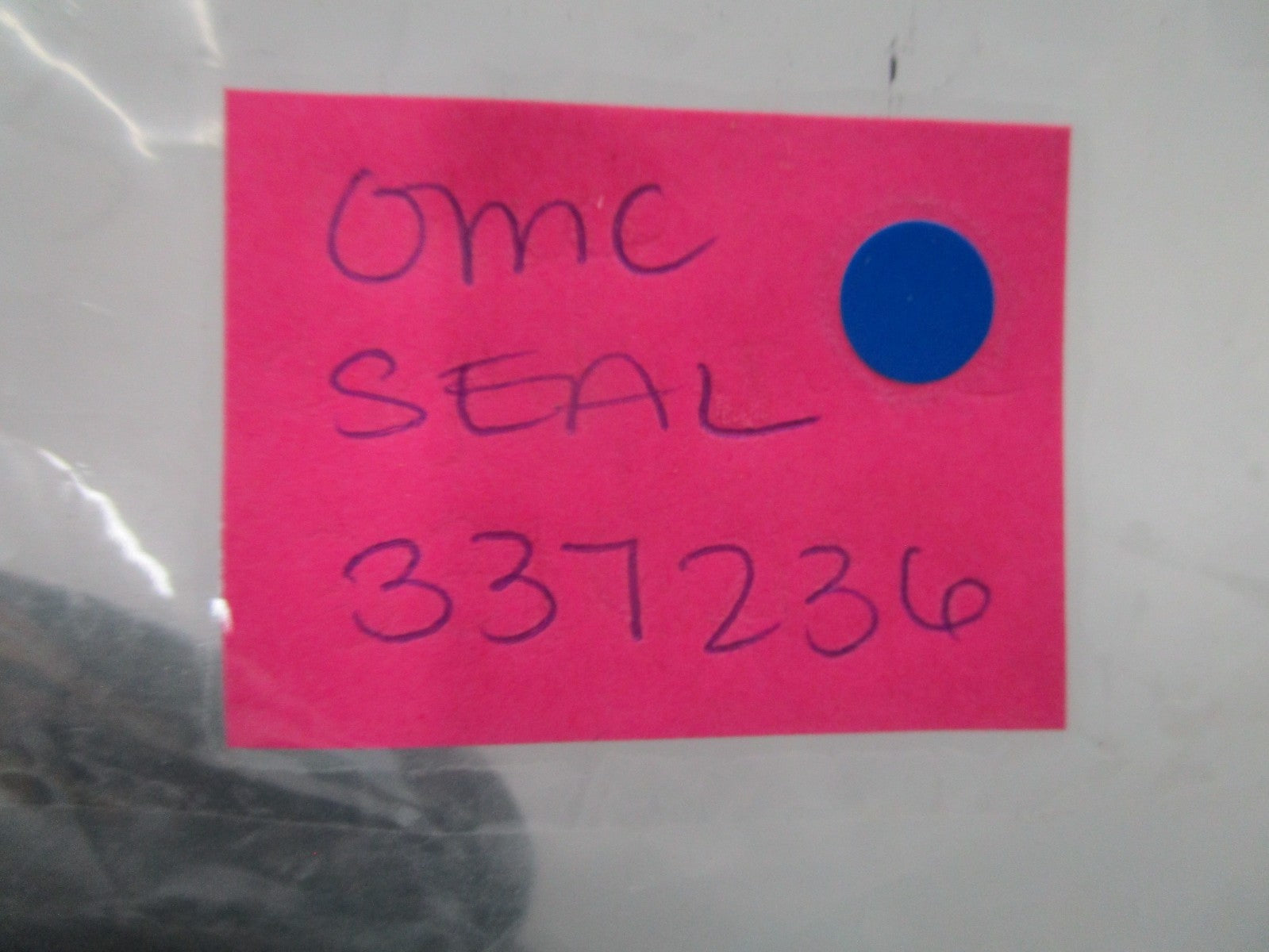 *NEW OEM* 0810 OMC Johnson Evinrude Seal 337236 0337236