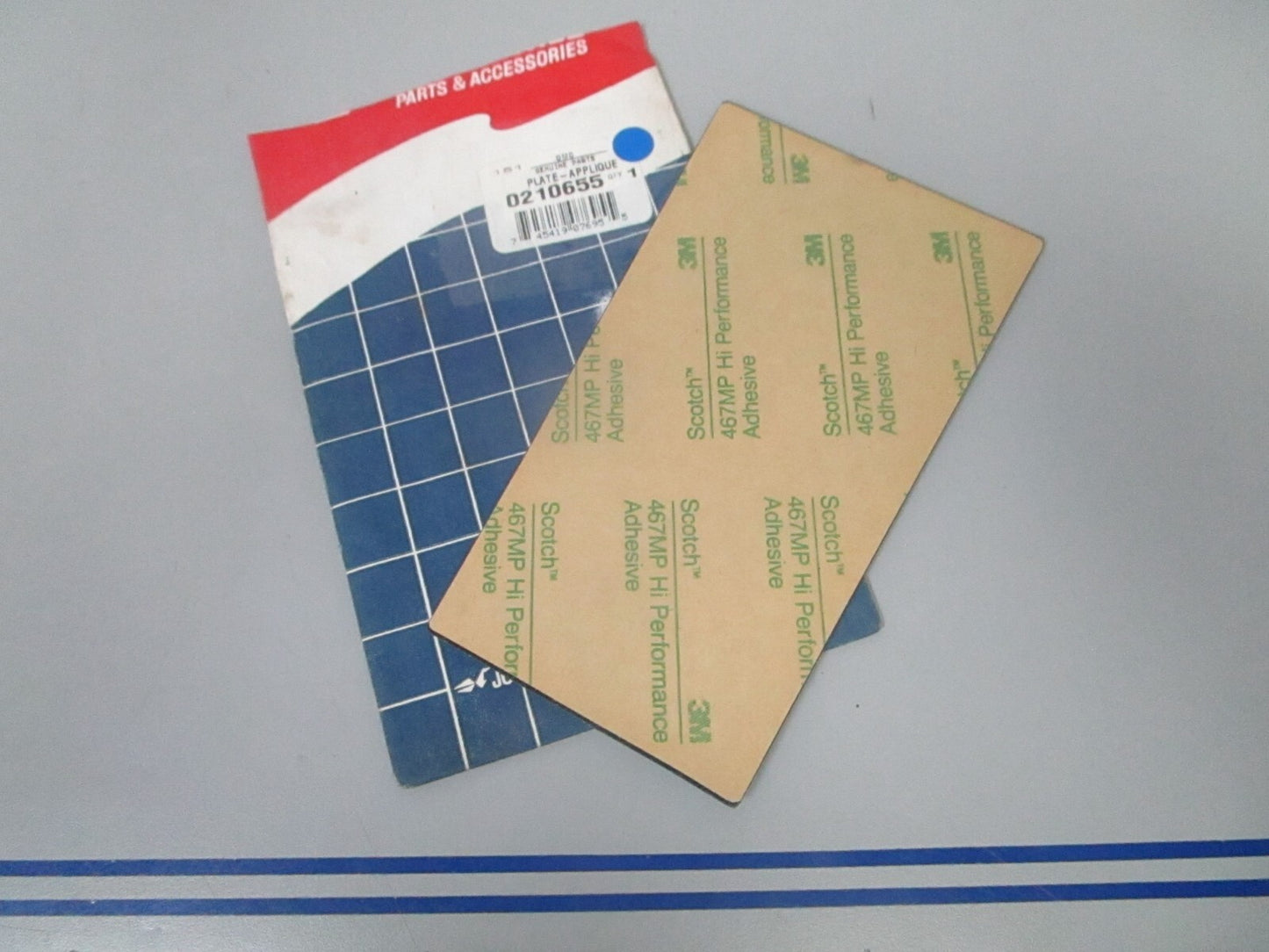 *NEW OEM* 0810 OMC Johnson Evinrude Applique Plate 210655 0210655