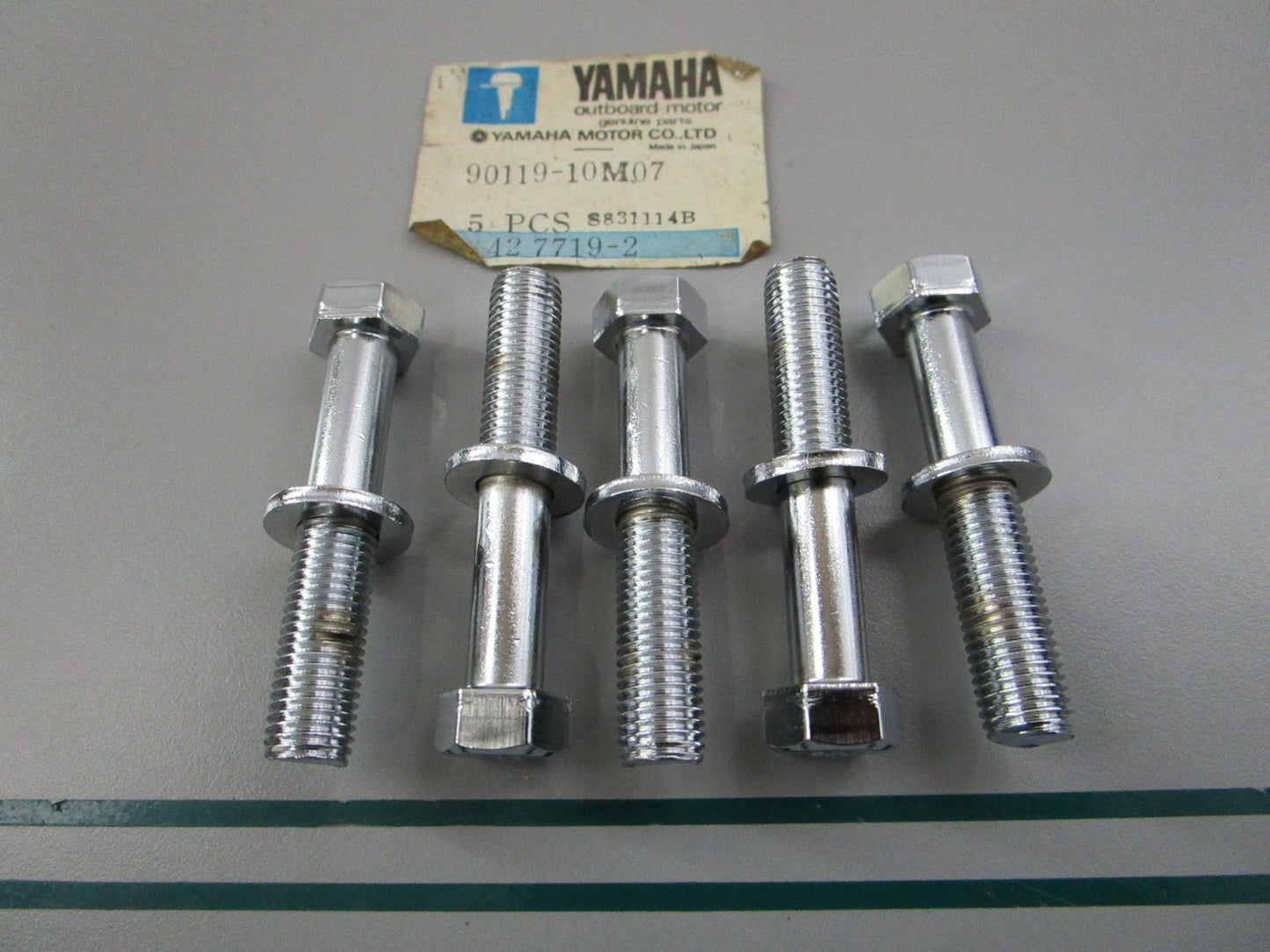 NEW OEM (LOT OF 5) 90105-06M16-00 Yamaha Bolt 0810