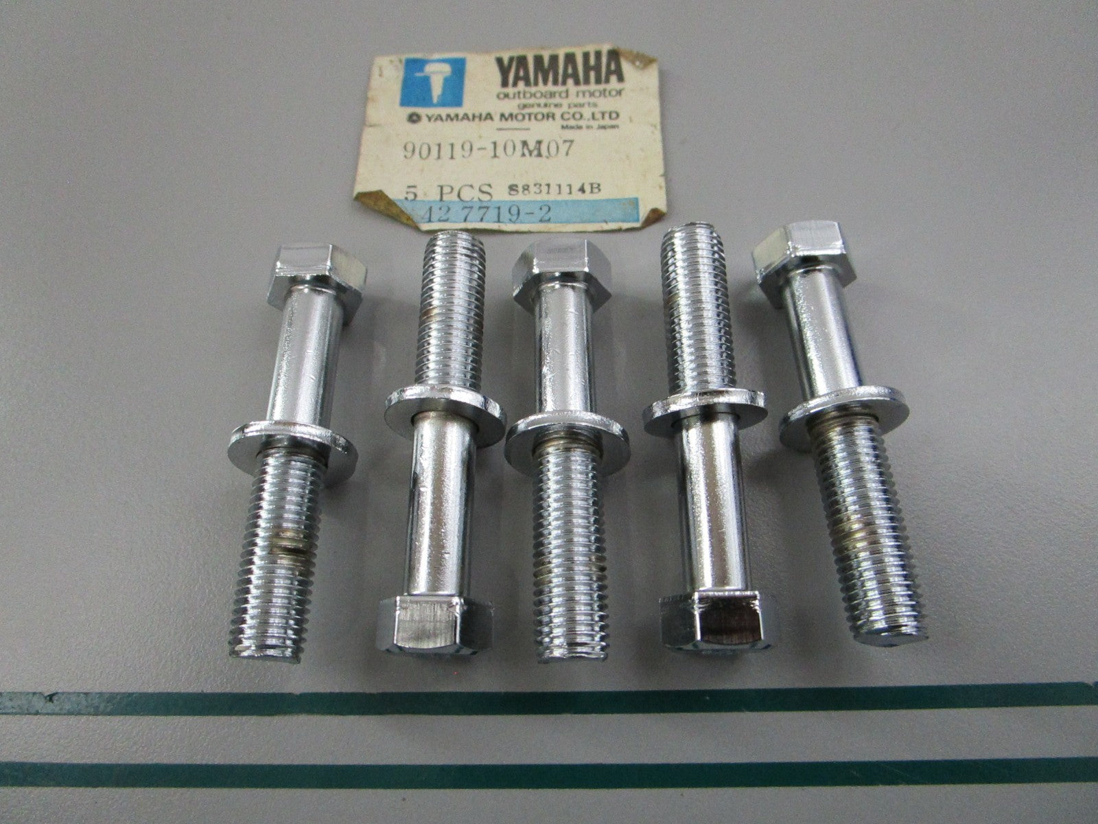 NEW OEM (LOT OF 5) 90105-06M16-00 Yamaha Bolt 0810