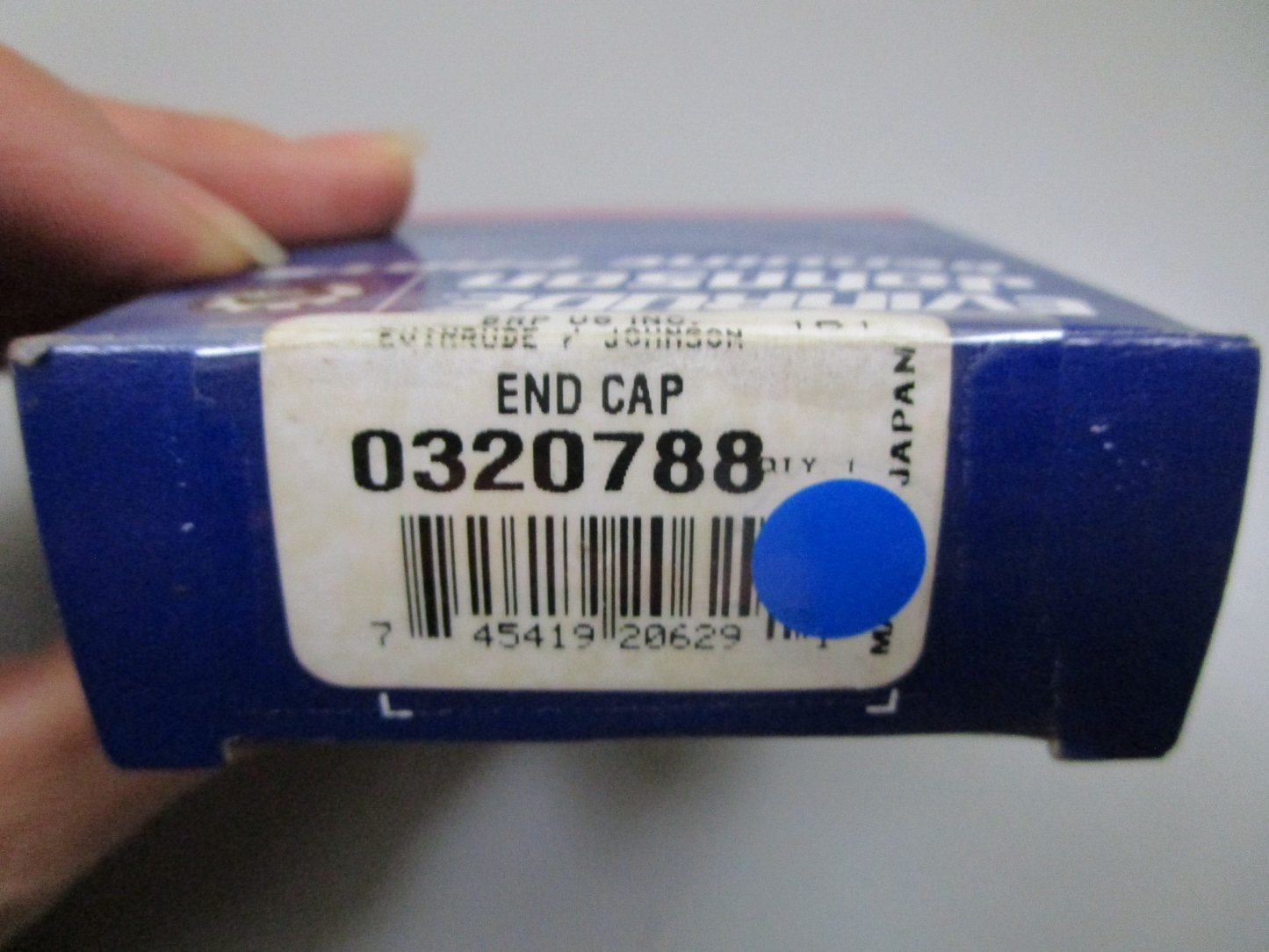 *NEW OEM* 0770 OMC Johnson Evinrude End Cap 0320788