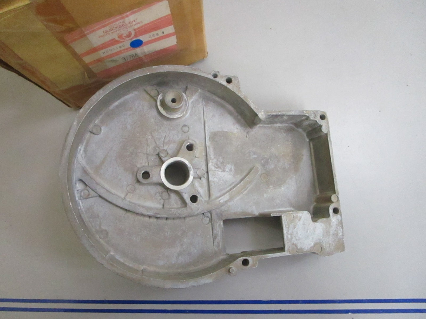 *NEW OEM* 0820 Mercury Quicksilver Housing 37784