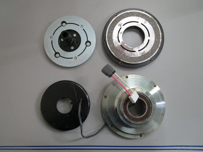 *NEW OEM* 0820 Volvo Penta V2 Compressor Clutch 21325457