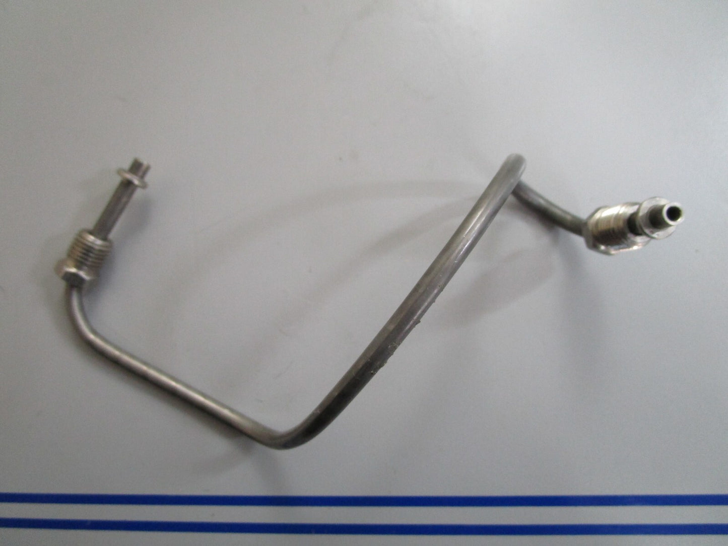 *NEW OEM* 0810 OMC Johnson Evinrude Upper Oil Line 390443 0390443