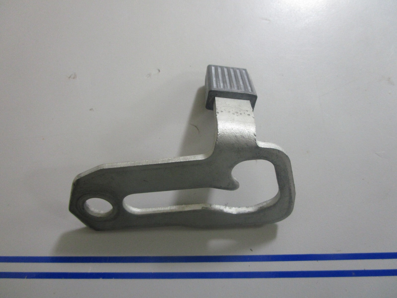 *NEW OEM* 0810 Suzuki Tilt Lock Arm 41222-93E00