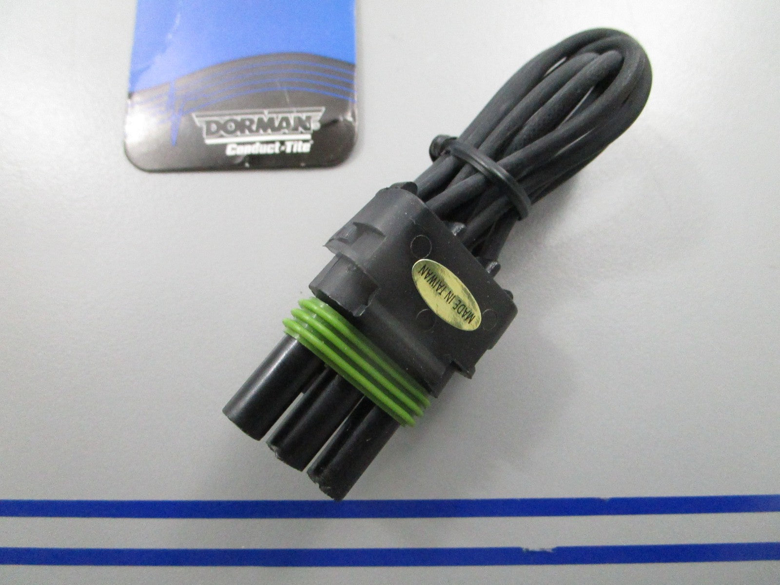 *NEW* 0810 Dorman 3 Terminal Female Tower 85392