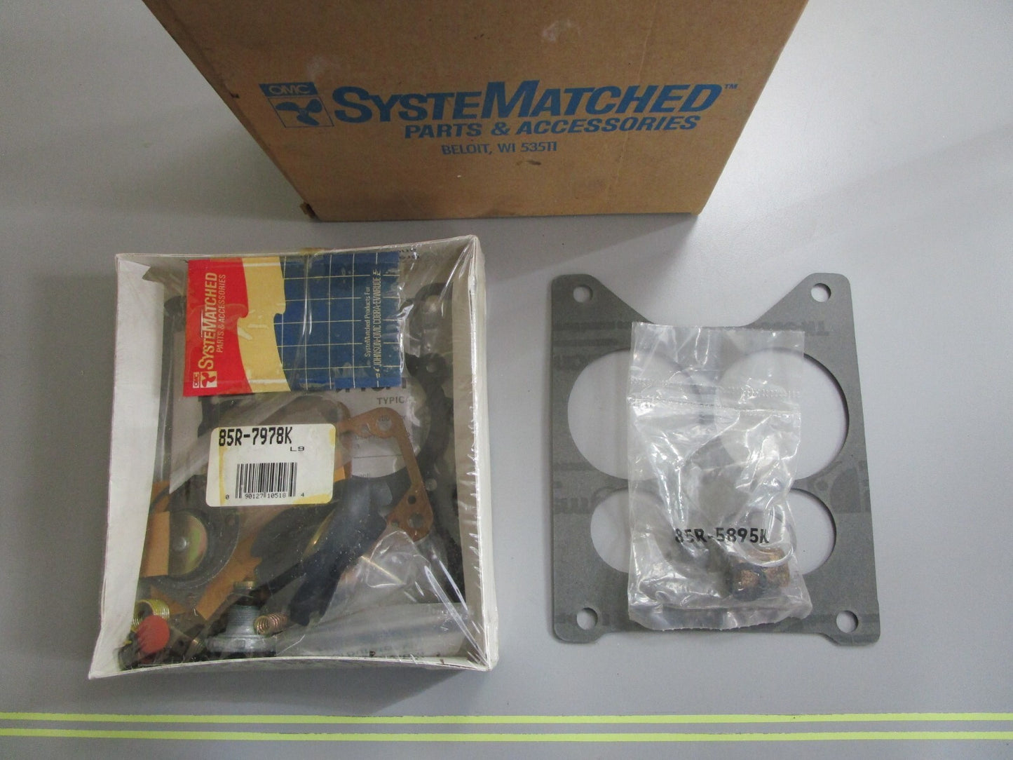 *NEW OEM* 0820 OMC Johnson Evinrude Carburetor Kit 986802 0986802