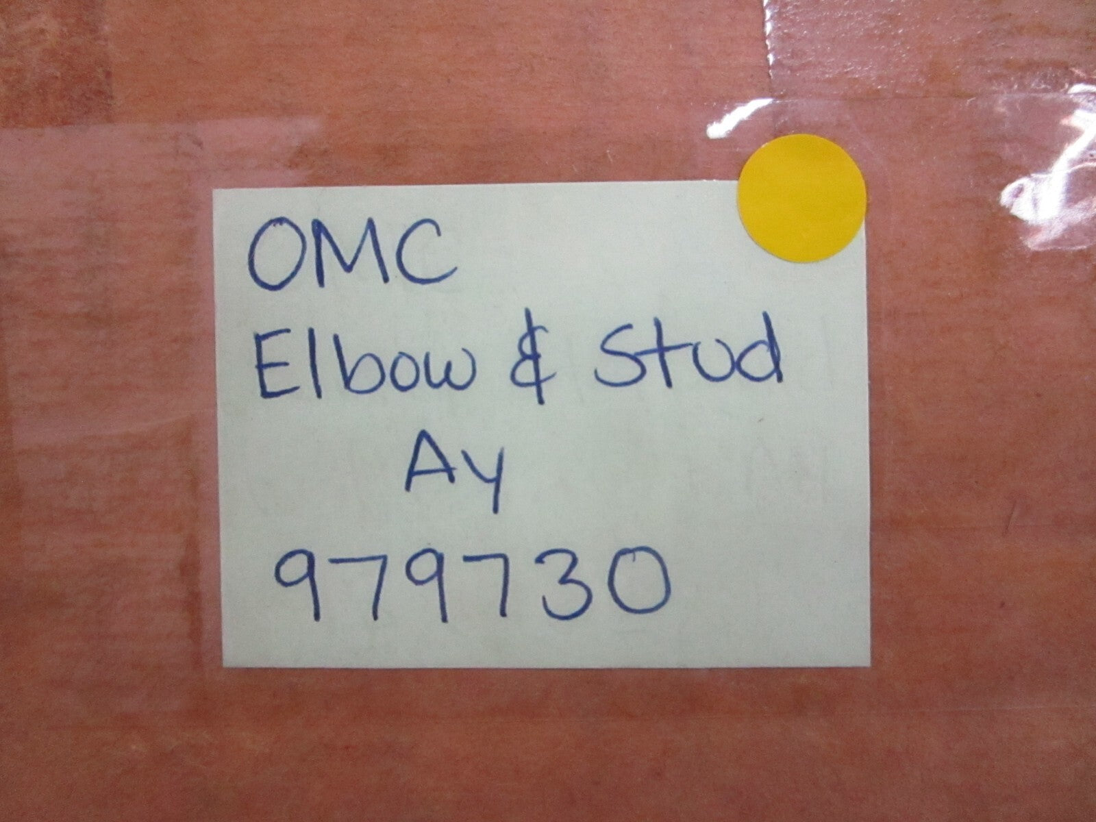 *NEW OEM* 0820 OMC Johnson Evinrude Elbow & Stud Ay 979730 0979730