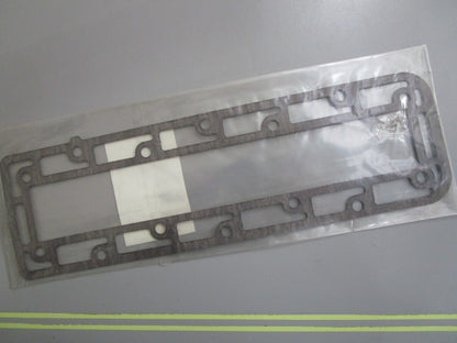 *NEW OEM* 0810 Tohatsu Exhaust Cover Gasket 3C8-02305-2