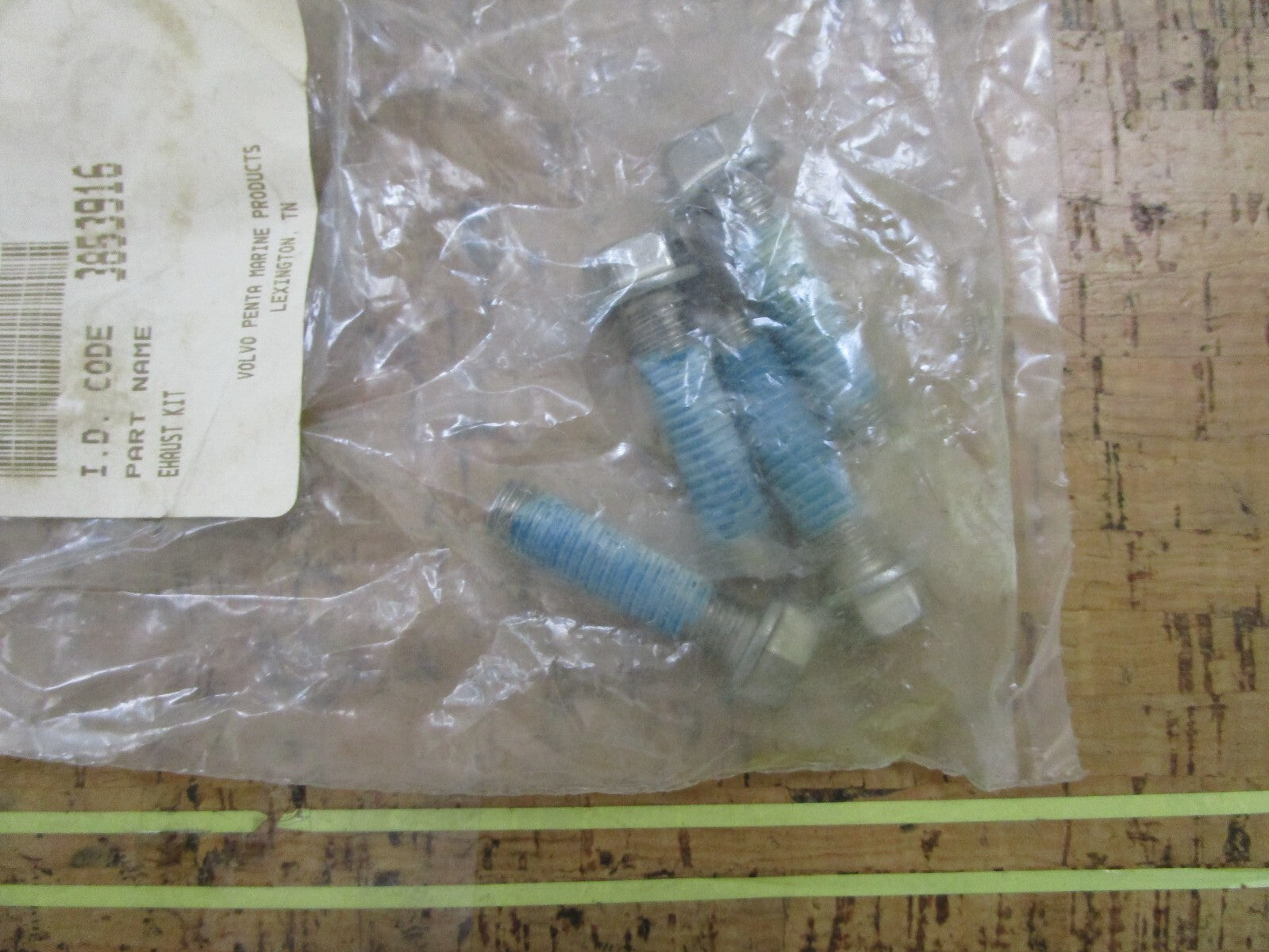 *NEW OEM* 0750 Volvo Penta EXHAUST KIT 3853916