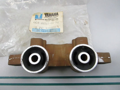 NEW OEM 6G8-44517-00-94 Yamaha Upper Rubber Mount 0810