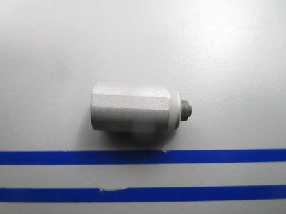 *NEW OEM* 0810 OMC Johnson Evinrude Valve Core 389000 0389000