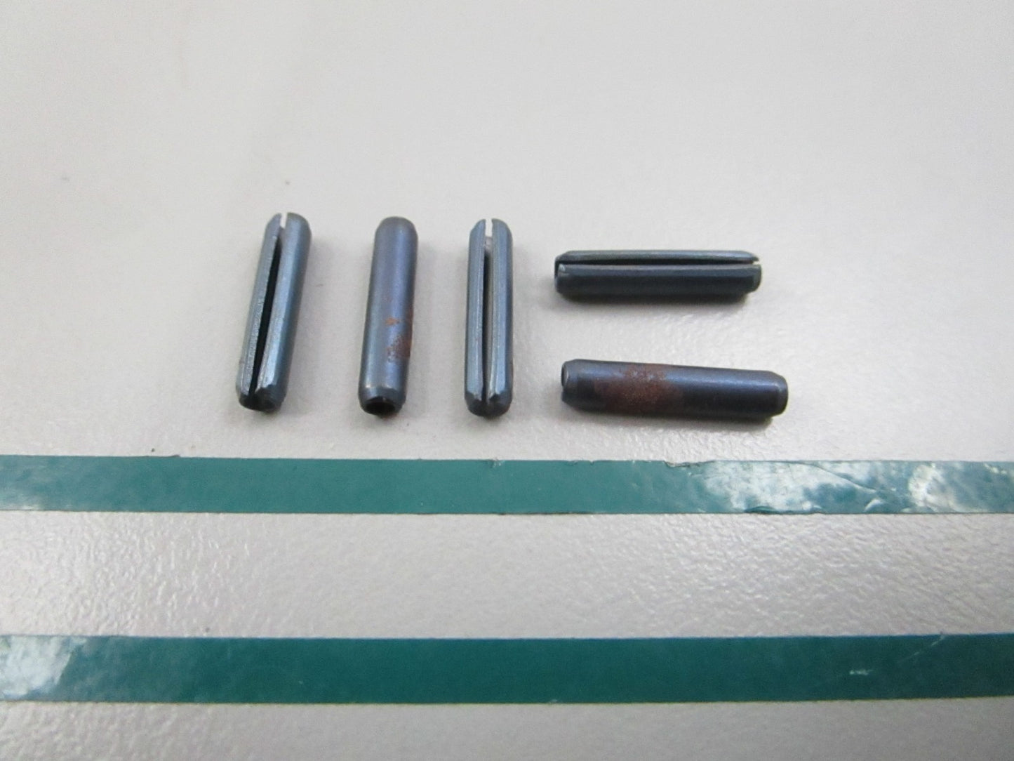 NEW OEM (LOT OF 5) 09202-02004 Suzuki Pin 0810