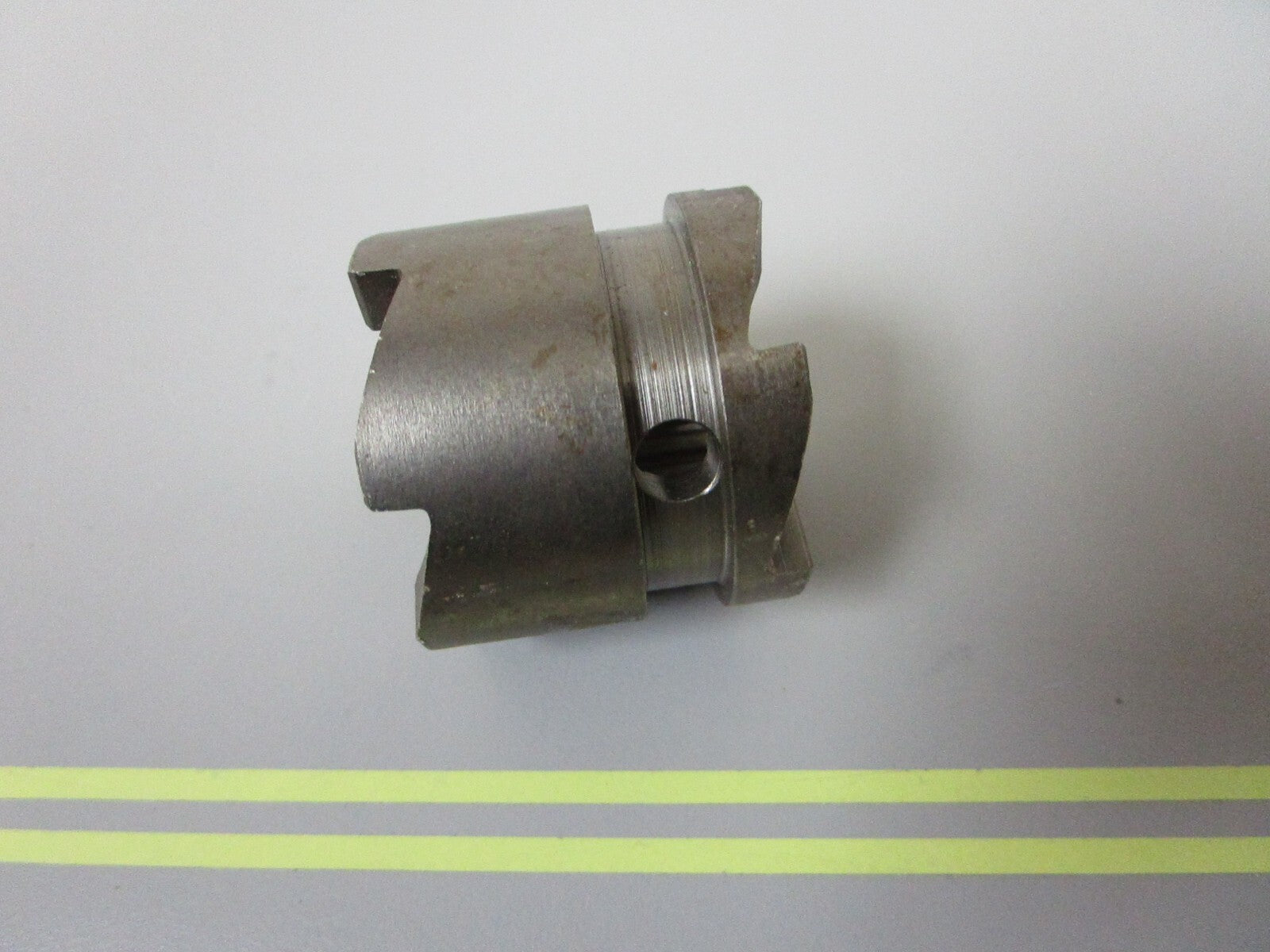 *NEW OEM* 0810 Mercury Quicksilver Clutch Dog 52-92911T