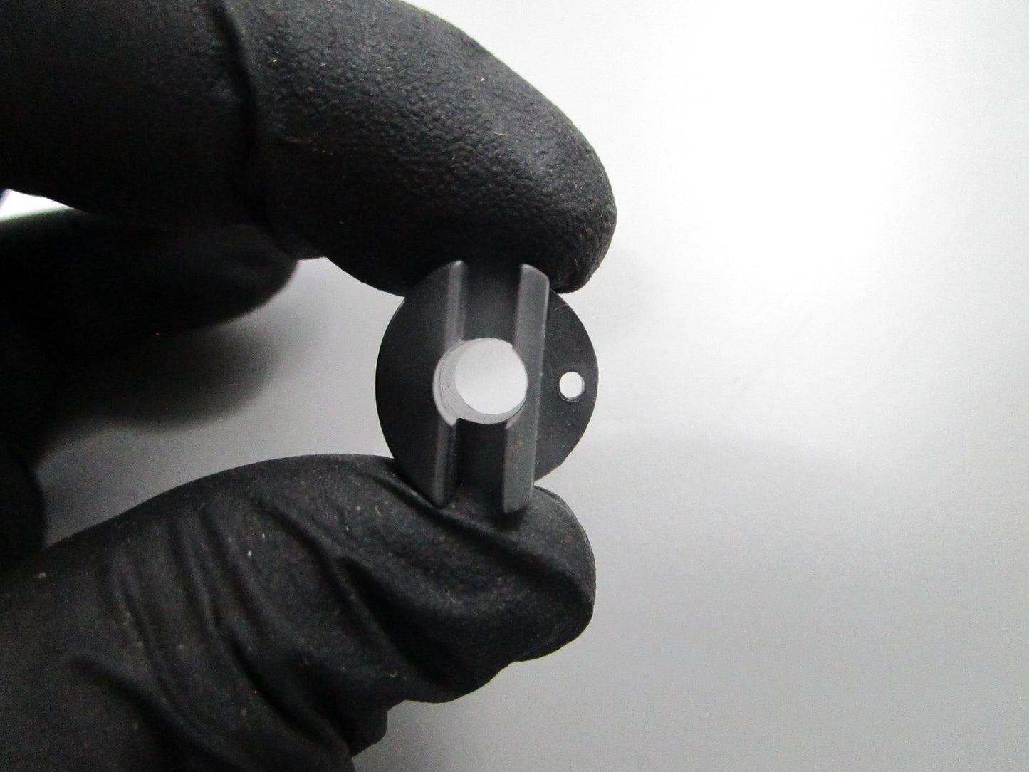 *NEW OEM* 0810 Mercury Quicksilver Retainer F286737-1